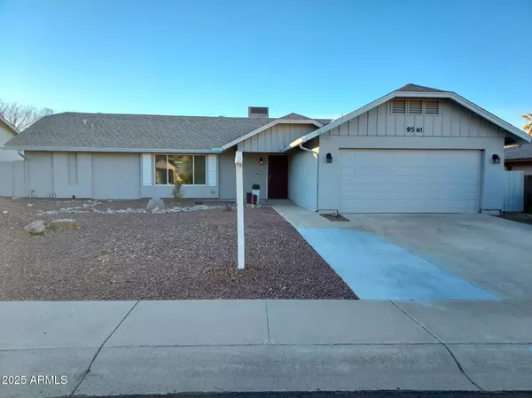 Mesa, AZ 85207,9541 E FAIRBROOK Street