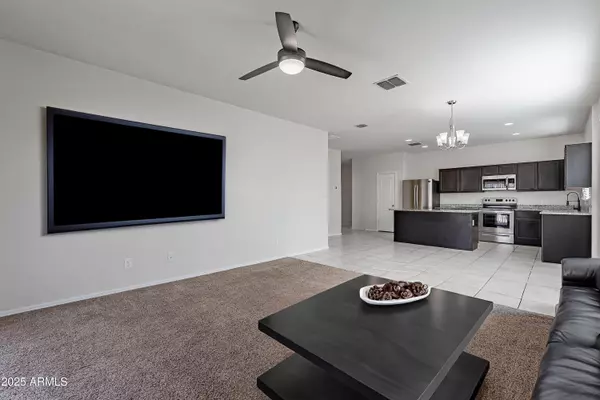 Maricopa, AZ 85138,41838 W Chatham Place