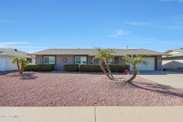 9821 W CEDAR Drive, Sun City, AZ 85351