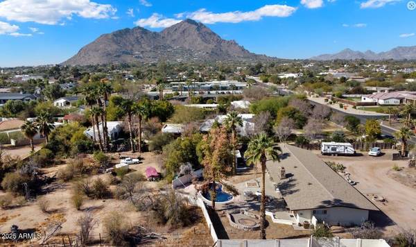 Paradise Valley, AZ 85253,7011 E JACKRABBIT Road