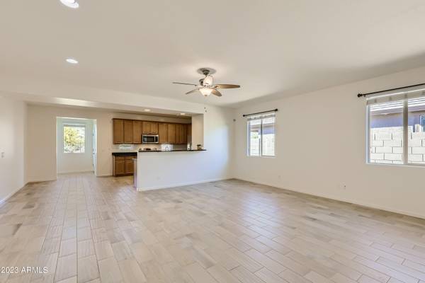 Peoria, AZ 85383,7630 W FETLOCK Trail