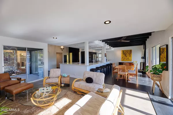 Phoenix, AZ 85020,1308 E GARDENIA Drive