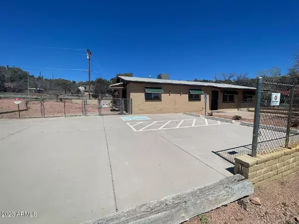 Payson, AZ 85541,614 W FRONTIER Street E