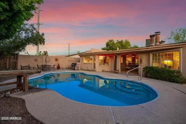 Gilbert, AZ 85233,334 W ASPEN Avenue