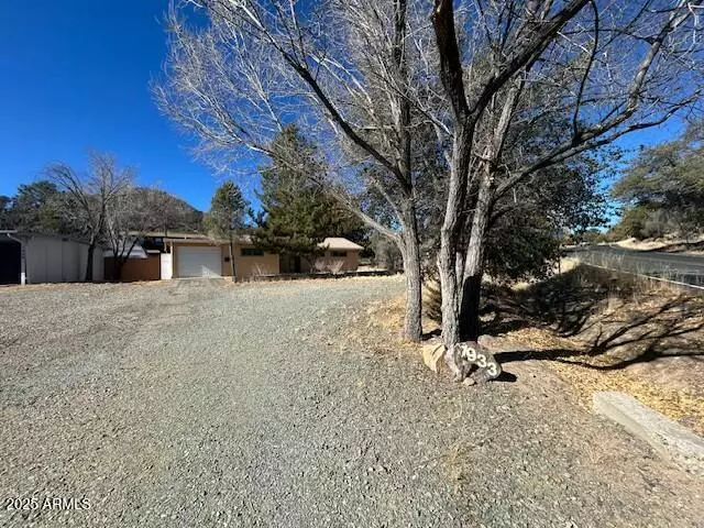 1933 W THUMB BUTTE Road, Prescott, AZ 86305