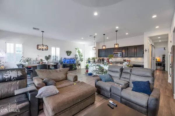 Queen Creek, AZ 85142,22774 E CALLE LUNA --