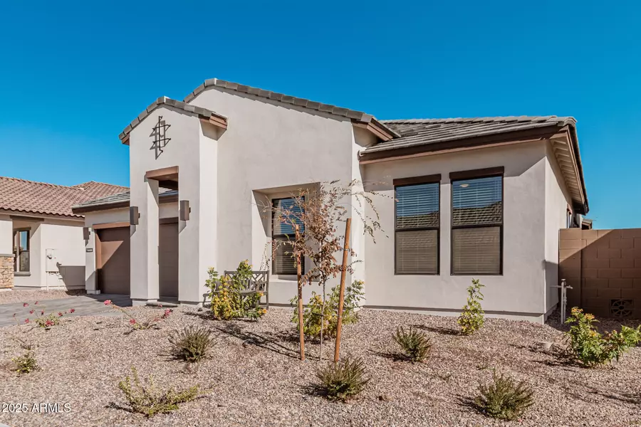 42223 N GOLDEN Trail, San Tan Valley, AZ 85140