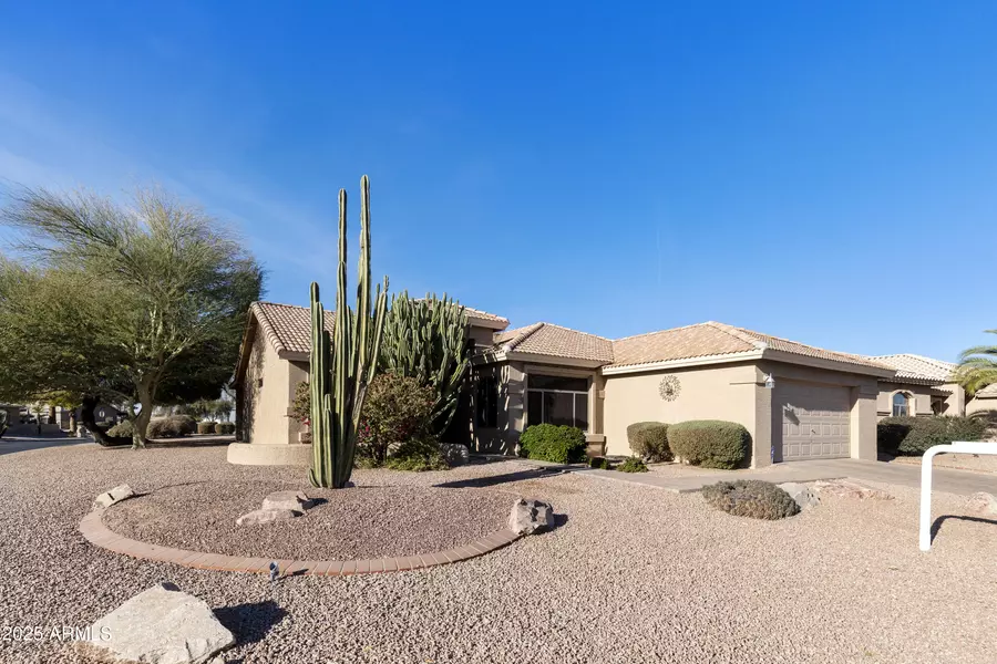 24616 S STARCREST Drive, Sun Lakes, AZ 85248