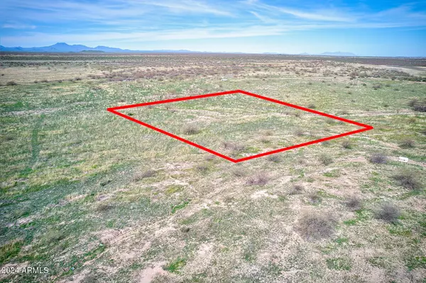 Casa Grande, AZ 85193,0 W Sparrow Road #10