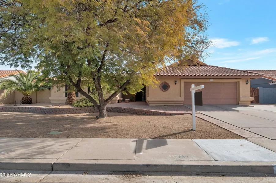 7833 S TERRACE Road, Tempe, AZ 85284