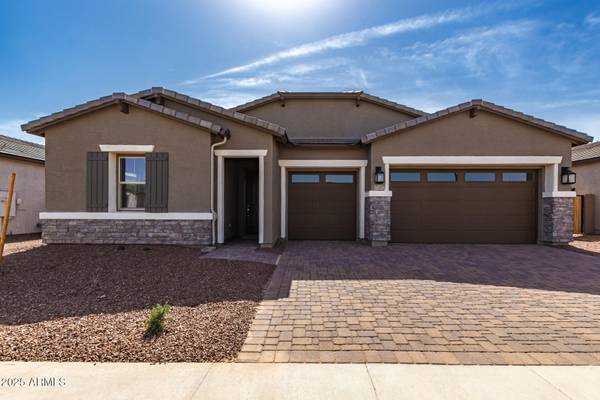 17585 W BLUE SKY Drive, Surprise, AZ 85387