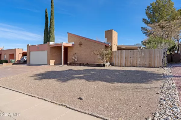 Sierra Vista, AZ 85635,937 CALLE JINETTE --