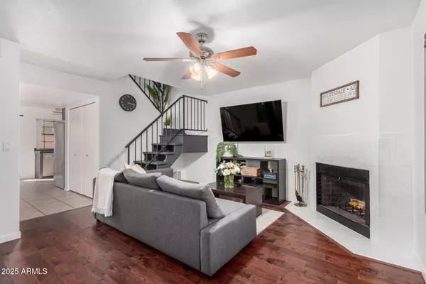 Scottsdale, AZ 85254,5704 E AIRE LIBRE Avenue #1209