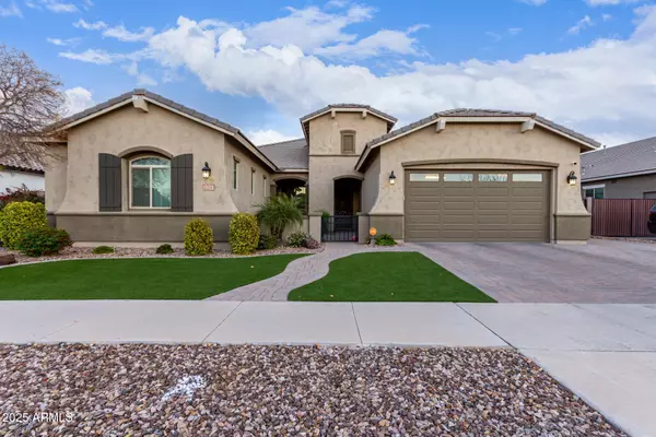 Queen Creek, AZ 85142,20243 E RAVEN Drive