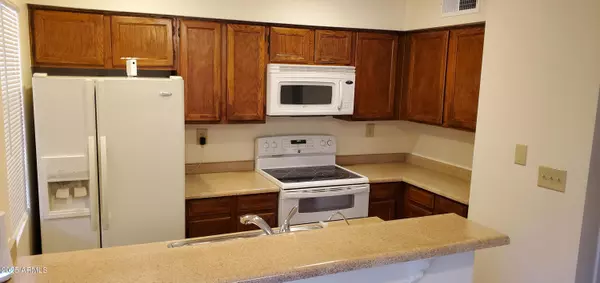 Mesa, AZ 85202,1432 W EMERALD Avenue #647