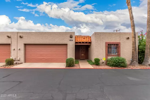 1207 E ENCANTADA Place, Phoenix, AZ 85014