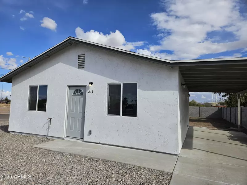 211 N CURIEL Street, Eloy, AZ 85131