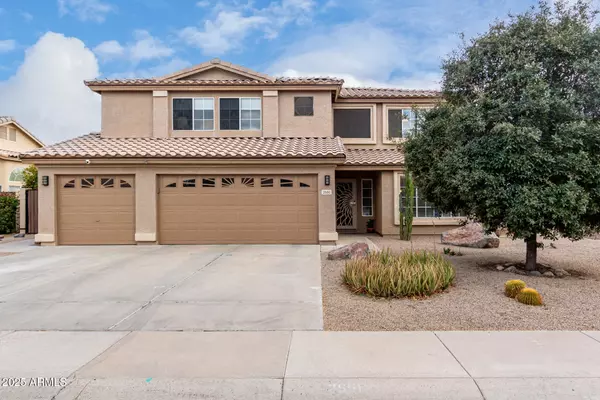 2551 E SARATOGA Street, Gilbert, AZ 85296