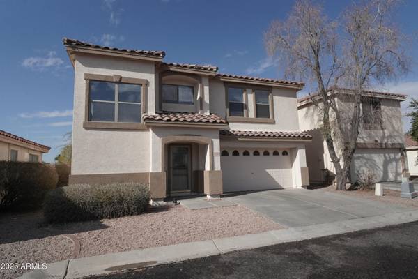 3374 S CHAPARRAL Road, Apache Junction, AZ 85119