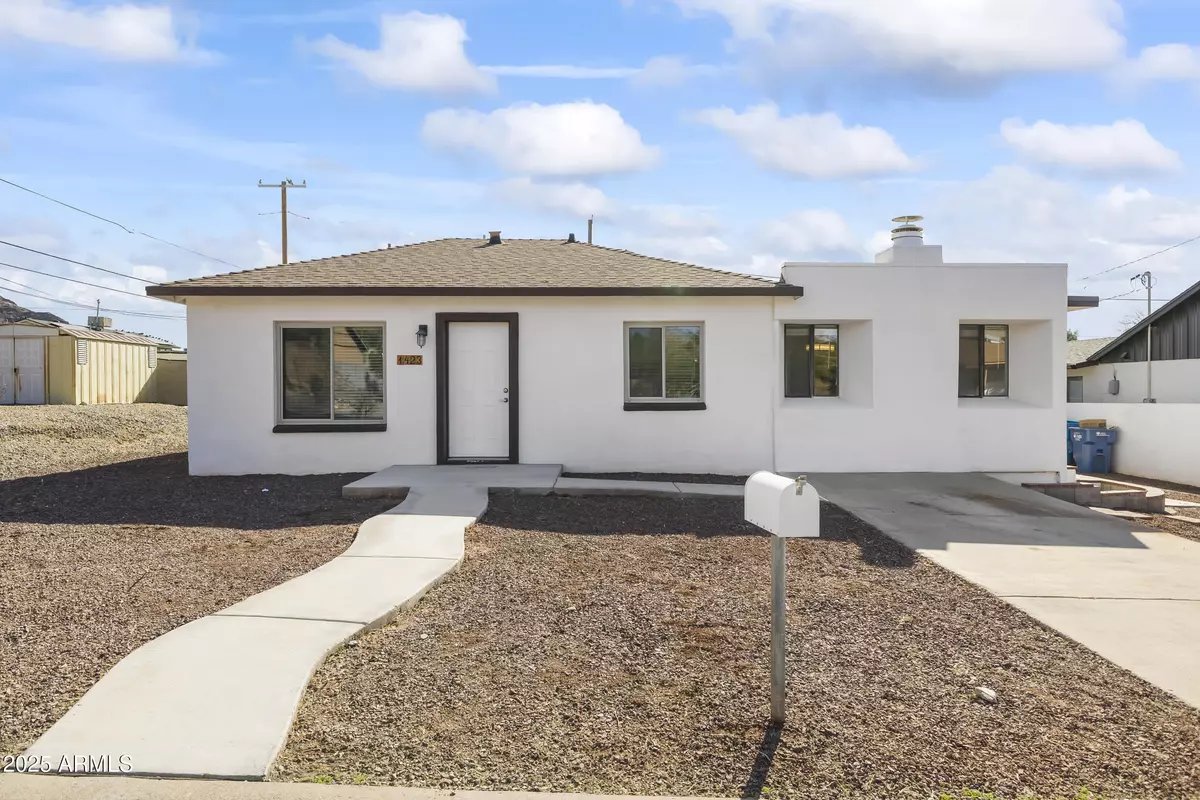 Phoenix, AZ 85020,1423 E CHOLLA Street