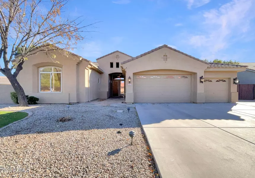 741 N TOWER Place, Chandler, AZ 85225