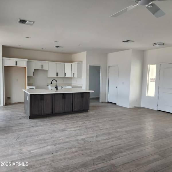 Wittmann, AZ 85361,22232 W Skinner Road