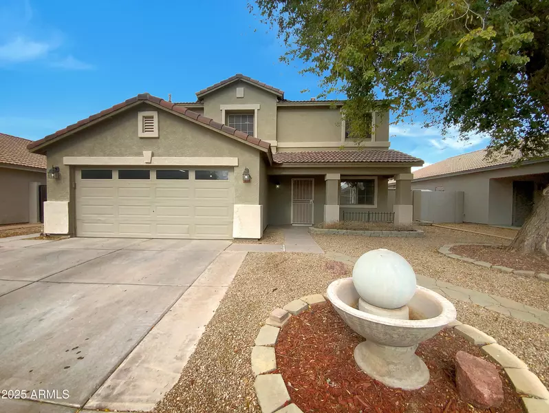 2028 E LIPIZZAN Drive, San Tan Valley, AZ 85140