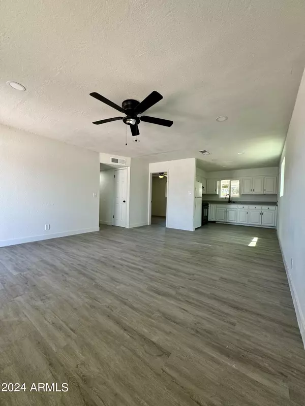 El Mirage, AZ 85335,11713 W RIVER Road