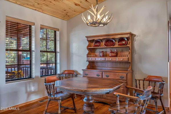 Overgaard, AZ 85933,2674 PALOMINO Trail