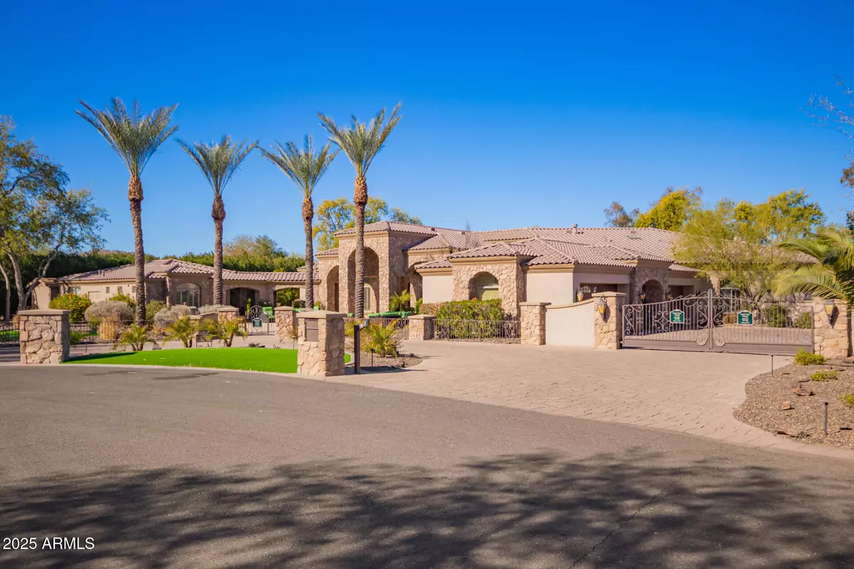 Paradise Valley, AZ 85253,5330 E SAPPHIRE Lane