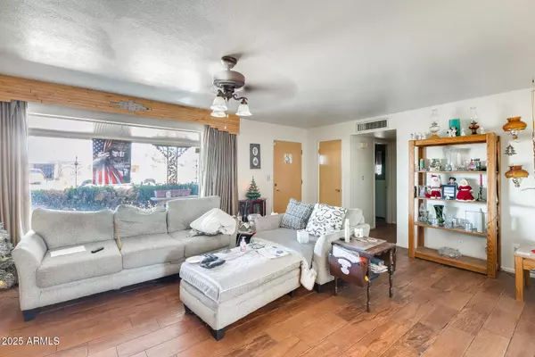 Mesa, AZ 85205,5501 E DALLAS Street