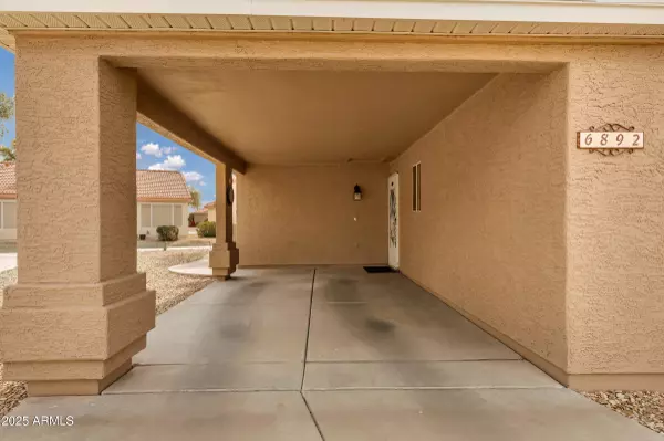 Chandler, AZ 85249,6892 S LAKE FOREST Court