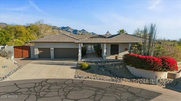 Scottsdale, AZ 85255,9217 E CALLE DE LAS BRISAS --