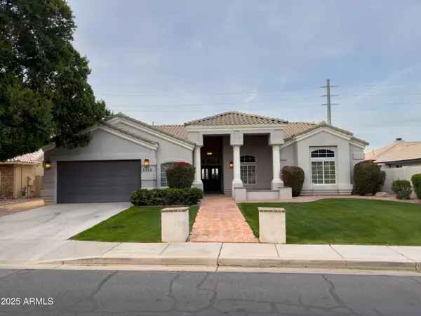 2332 E NORA Street, Mesa, AZ 85213