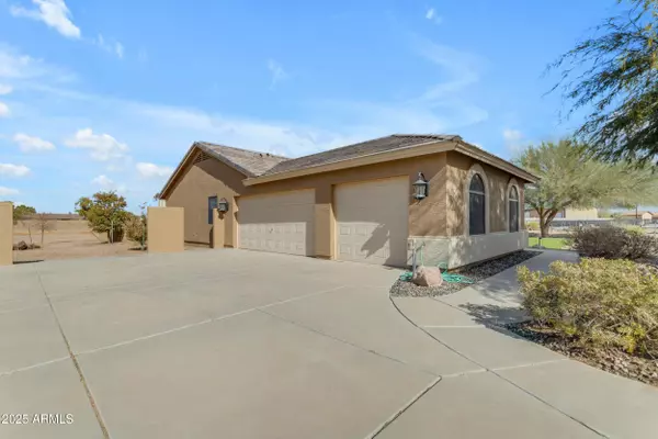 San Tan Valley, AZ 85140,3936 E ASCOT Drive