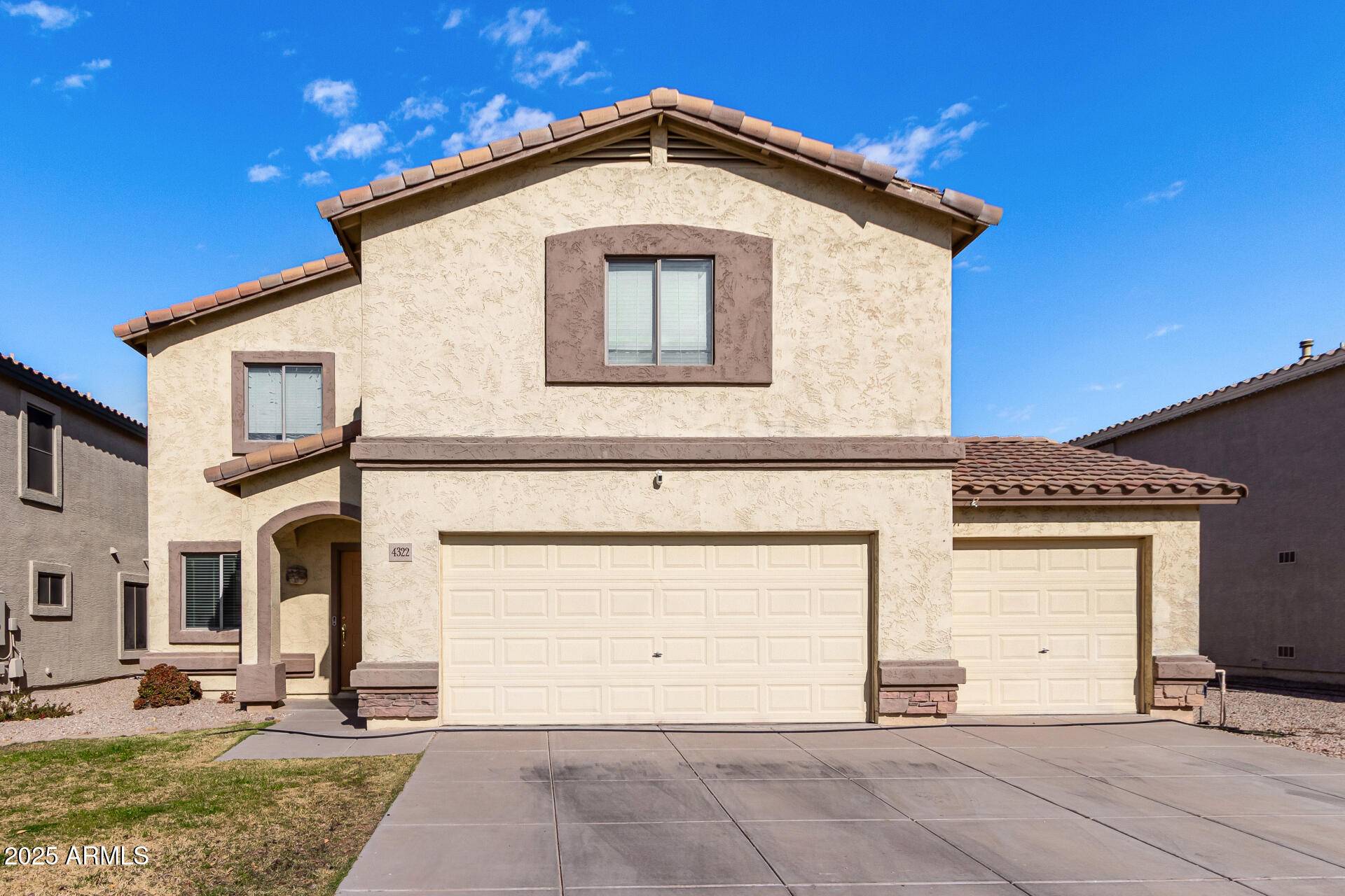 4322 E WHITEHALL Drive, San Tan Valley, AZ 85140