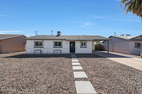 1865 W 3RD Place, Mesa, AZ 85201