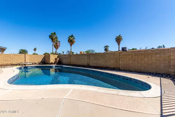 Phoenix, AZ 85051,3801 W BARNES Lane