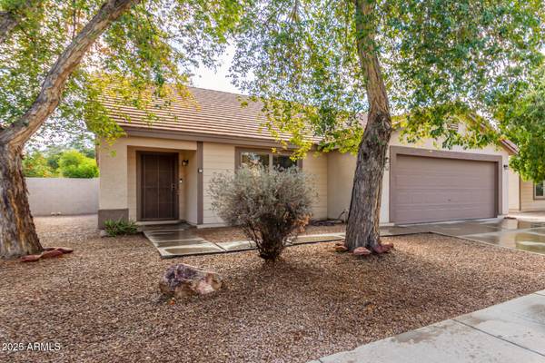 Gilbert, AZ 85233,485 W FABENS Lane