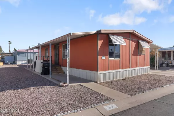 535 S ALMA SCHOOL Road #113, Mesa, AZ 85210