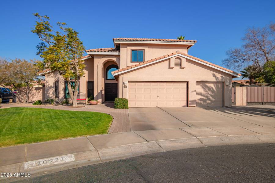 10921 W BERMUDA Drive, Avondale, AZ 85392