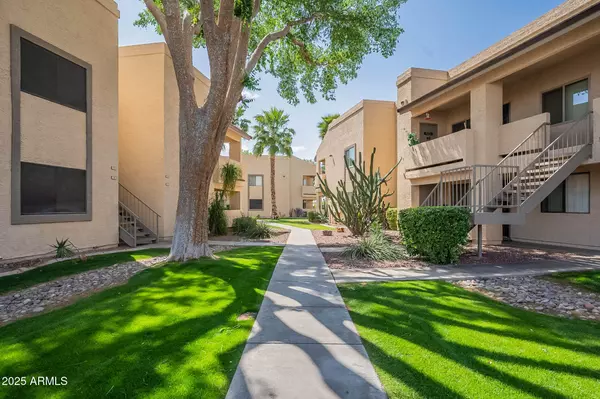145 N 74TH Street #207, Mesa, AZ 85207
