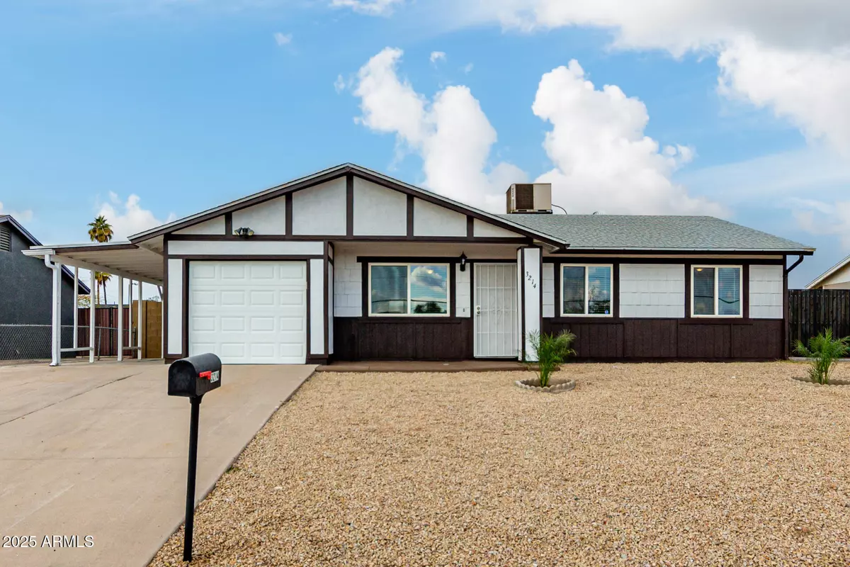 Phoenix, AZ 85053,3214 W GROVERS Avenue