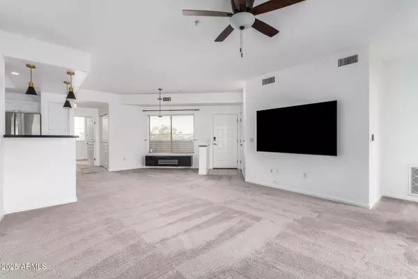 Scottsdale, AZ 85259,11680 E SAHUARO Drive #2030