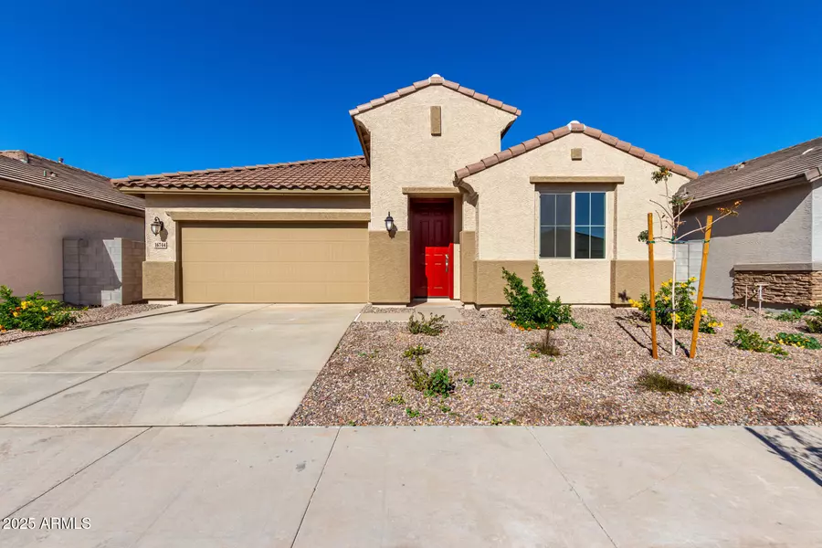 16744 W CAVEDALE Drive, Surprise, AZ 85387