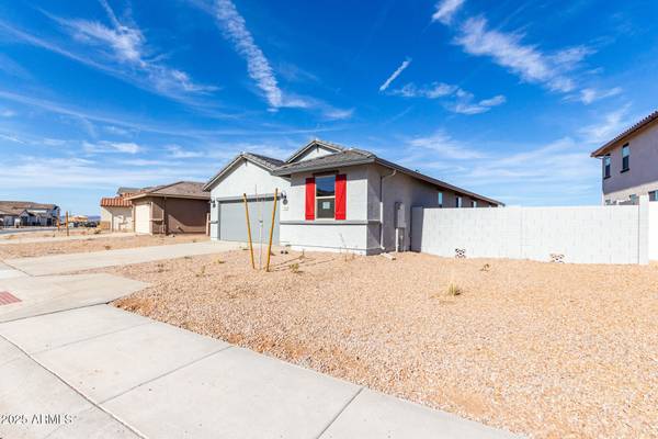 San Tan Valley, AZ 85143,7366 E HACKAMORE Lane