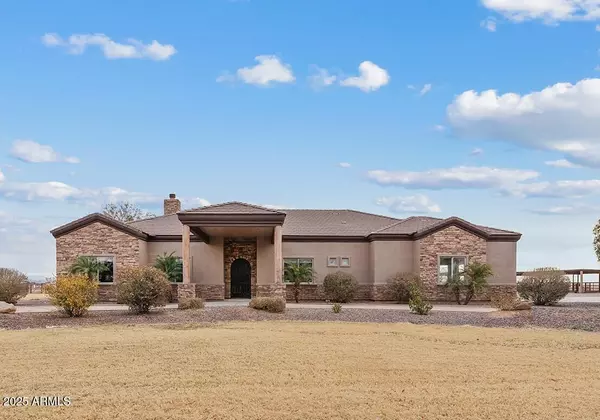 11293 N THUNDER MOUNTAIN Road, Coolidge, AZ 85128