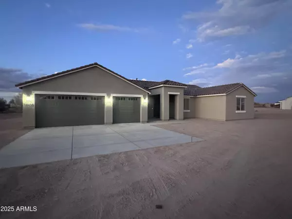 19430 E Erik Court, Florence, AZ 85132