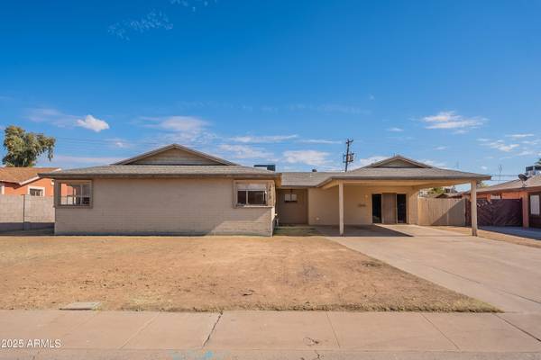 Phoenix, AZ 85031,4613 N 53RD Drive