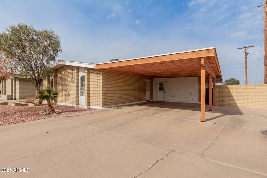 122 E 14TH Place, Mesa, AZ 85201